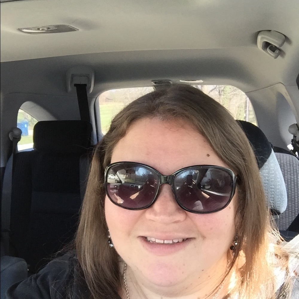 Meet your Posher, Heather